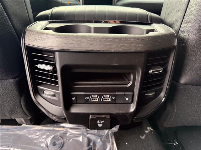 2026 RAM 3500 Limited (Stk: 26114) in London - Image 24 of 25