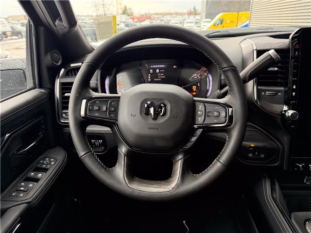 2026 RAM 3500 Limited (Stk: 26114) in London - Image 14 of 25