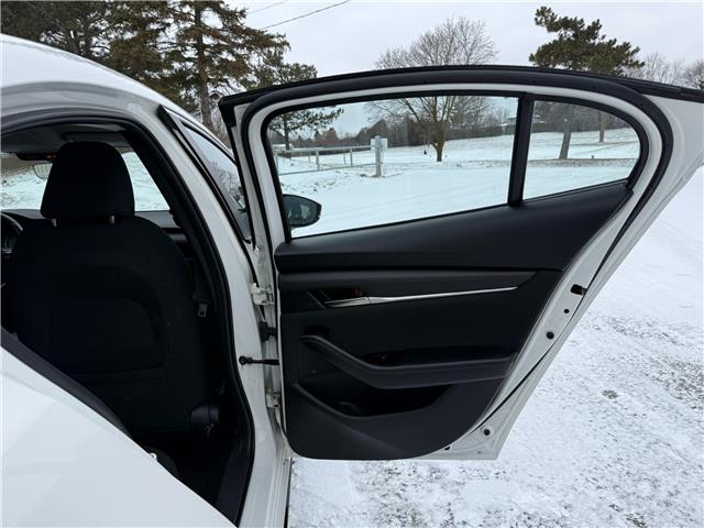 2019 Mazda Mazda3 GS (Stk: 45523A) in Newmarket - Image 37 of 50