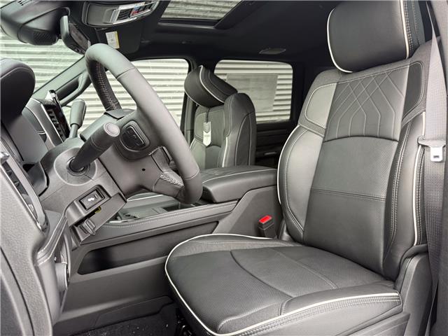 2026 RAM 3500 Limited (Stk: 26114) in London - Image 7 of 25