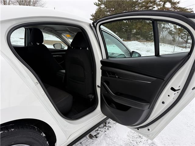 2019 Mazda Mazda3 GS (Stk: 45523A) in Newmarket - Image 38 of 50