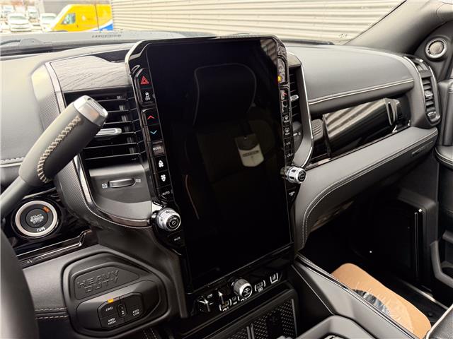 2026 RAM 3500 Limited (Stk: 26114) in London - Image 16 of 25