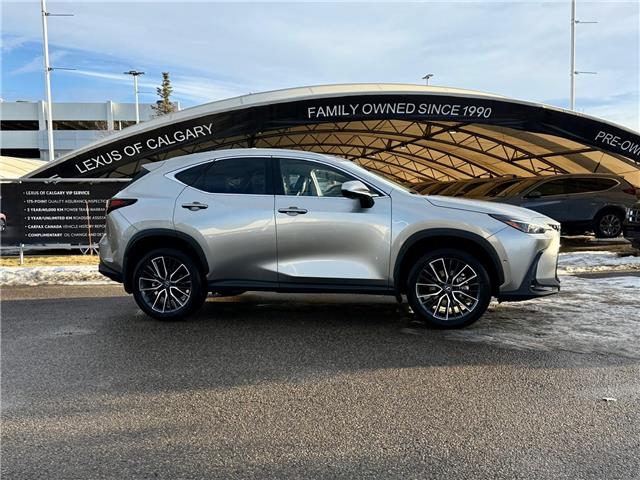 2022 Lexus NX 350h Base (Stk: 4609A) in Calgary - Image 2 of 19