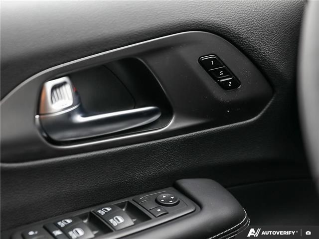 2026 Chrysler Pacifica Select (Stk: T8012) in Welland - Image 17 of 27 2026 Chrysler Pacifica Select (Stk: T8012) in Welland - Image 17 of 27