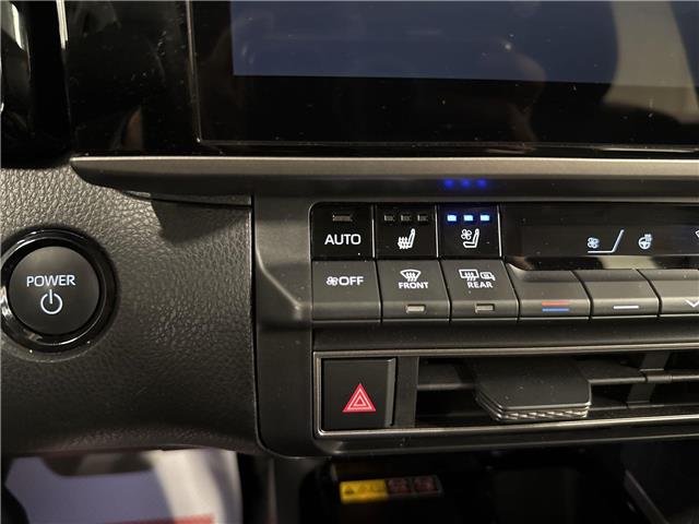 2025 Toyota Camry XLE (Stk: 11104610) in Markham - Image 16 of 35