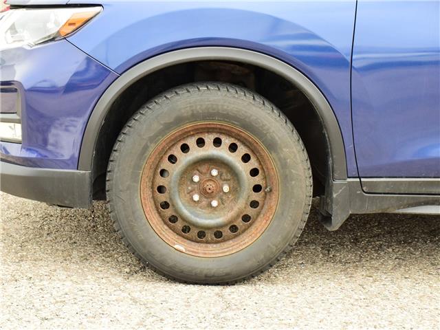 2017 Nissan Rogue SV (Stk: L25008A) in Toronto - Image 6 of 22