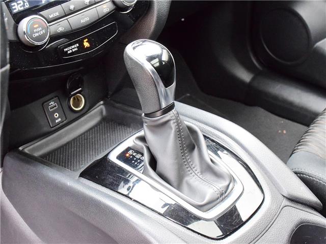 2017 Nissan Rogue SV (Stk: L25008A) in Toronto - Image 9 of 22