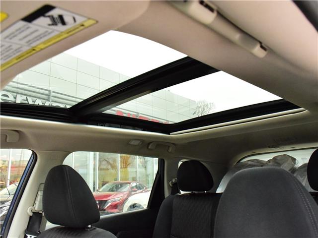 2017 Nissan Rogue SV (Stk: L25008A) in Toronto - Image 13 of 22