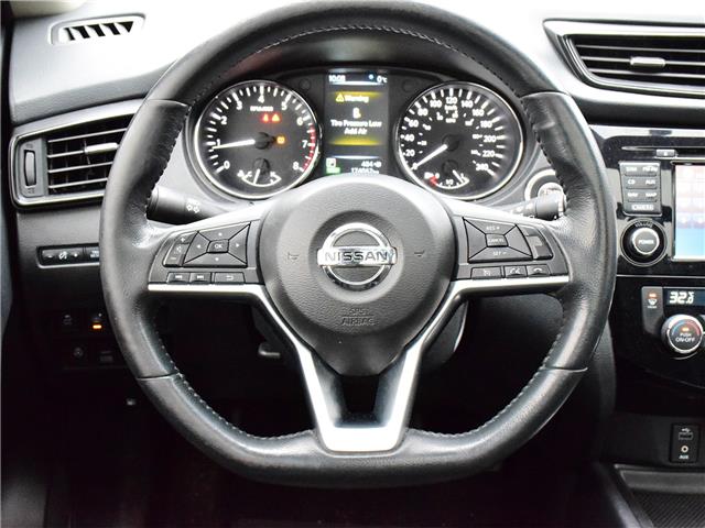 2017 Nissan Rogue SV (Stk: L25008A) in Toronto - Image 16 of 22