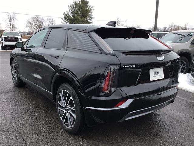 2026 Cadillac OPTIQ Premium Sport (Stk: 26240) in Cornwall - Image 9 of 14