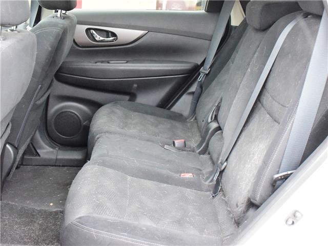 2015 Nissan Rogue SV (Stk: P7071B) in Toronto - Image 9 of 18