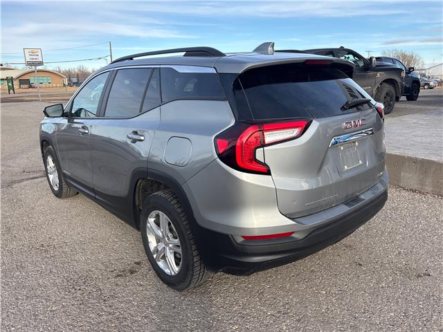 2024 GMC Terrain SLE (Stk: PW0013) in Pincher Creek - Image 3 of 15