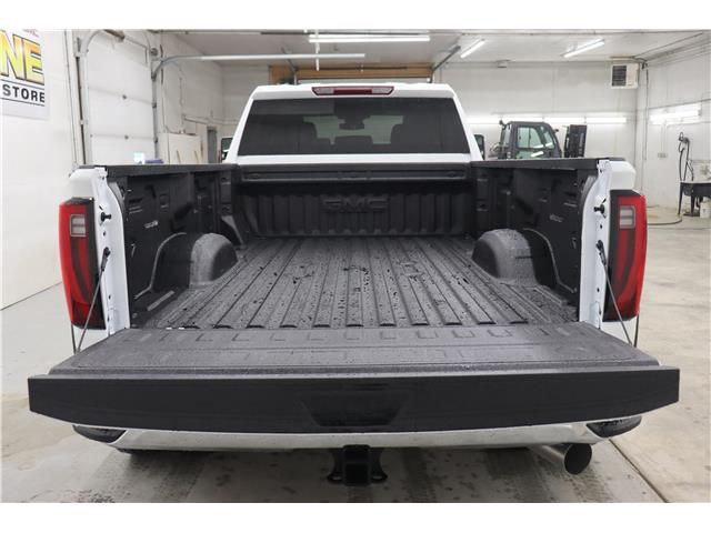 2026 GMC Sierra 3500HD SLT (Stk: T3326) in Watrous - Image 8 of 40