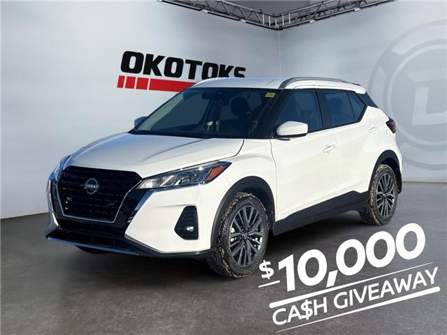 2025 Nissan Kicks Play SV (Stk: 20357) in Okotoks - Image 1 of 16