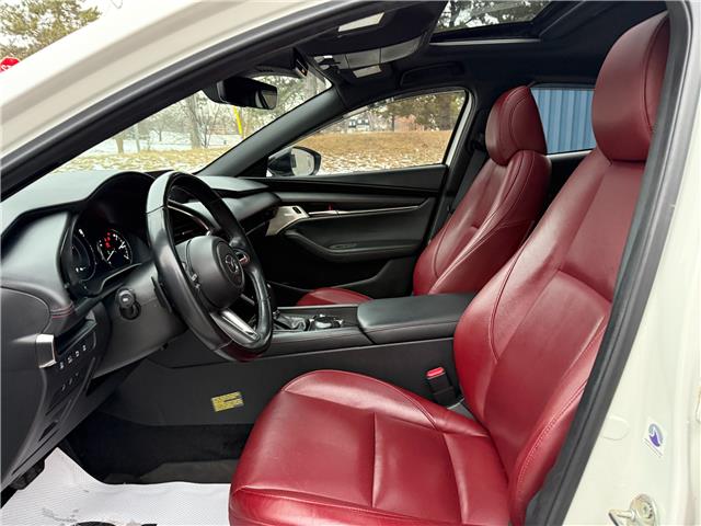 2022 Mazda Mazda3 Sport GT w/Turbo (Stk: 16070) in Newmarket - Image 3 of 50