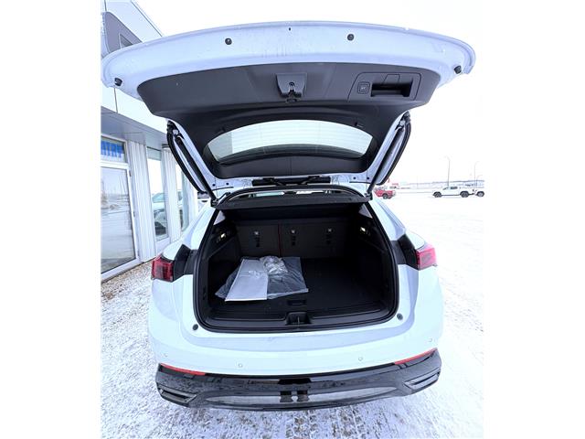 2026 Buick Envision Sport Touring (Stk: 26186) in Melfort - Image 12 of 16