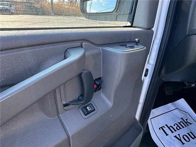 2024 Chevrolet Express 2500 Work Van (Stk: PR86749) in Windsor - Image 11 of 20