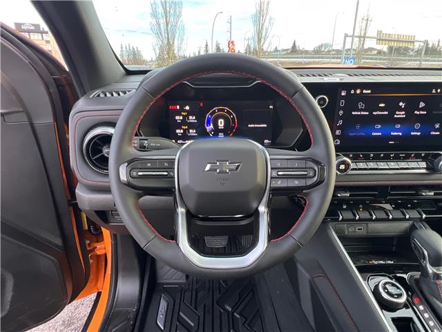 2026 Chevrolet Colorado Z71 (Stk: T1160874) in Calgary - Image 16 of 25