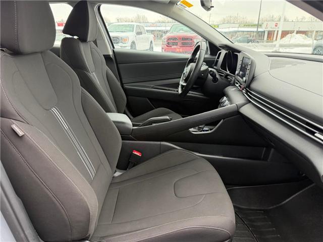 2022 Hyundai Elantra Preferred (Stk: C0429A) in Morrisburg - Image 7 of 17