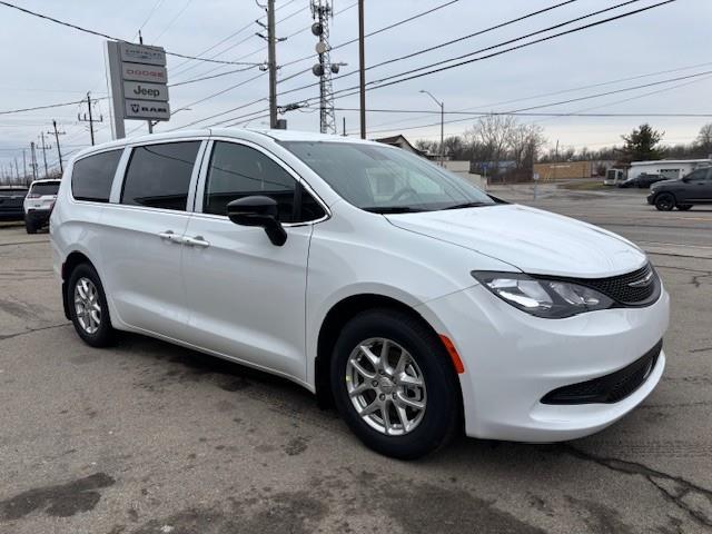 2026 Chrysler Grand Caravan SXT (Stk: 7467) in Fort Erie - Image 3 of 17