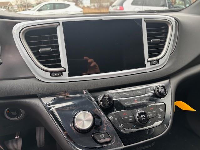 2026 Chrysler Grand Caravan SXT (Stk: 7467) in Fort Erie - Image 12 of 17