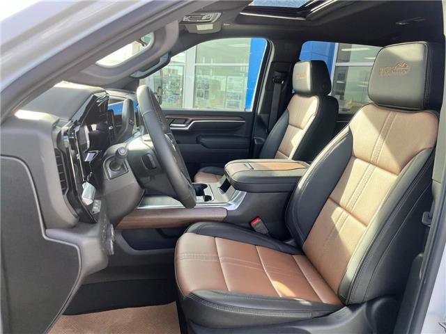 2026 Chevrolet Silverado 3500HD High Country (Stk: 150660) in Fort MacLeod - Image 18 of 22 2026 Chevrolet Silverado 3500HD High Country (Stk: 150660) in Fort MacLeod - Image 18 of 22