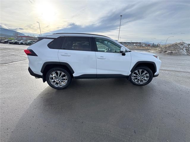 2021 Toyota RAV4 XLE (Stk: C168331K) in Cranbrook - Image 6 of 21