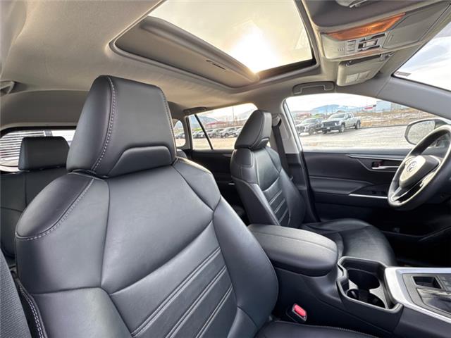 2021 Toyota RAV4 XLE (Stk: C168331K) in Cranbrook - Image 11 of 21