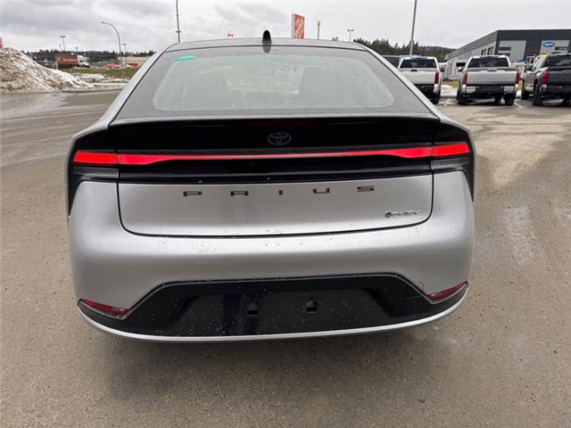 2026 Toyota Prius Plug-In Hybrid XSE (Stk: 3067883) in Cranbrook - Image 4 of 20