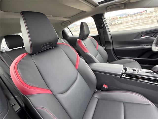 2026 Toyota Prius Plug-In Hybrid XSE (Stk: 3067883) in Cranbrook - Image 11 of 20