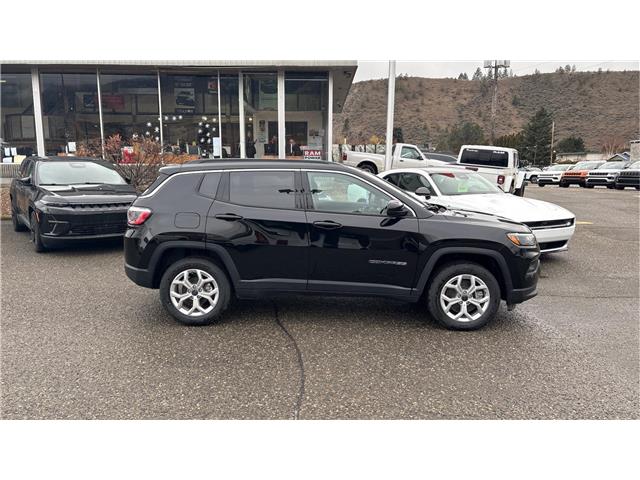 2026 Jeep Compass North (Stk: TT048) in Kamloops - Image 7 of 23