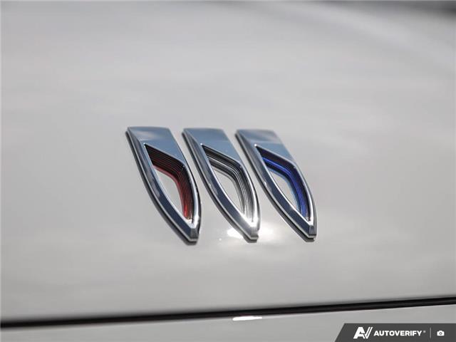 2026 Buick Enclave Sport Touring (Stk: 171506) in London - Image 9 of 27