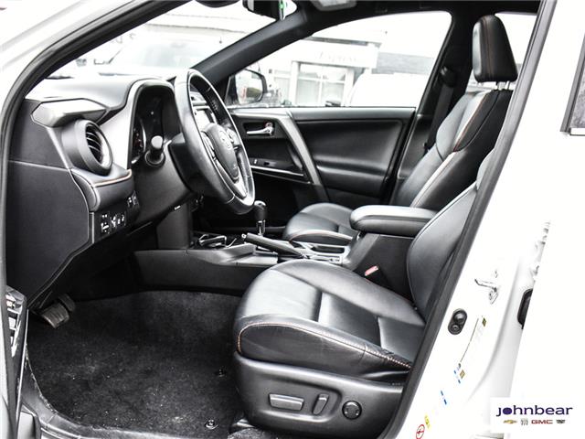 2017 Toyota RAV4 SE (Stk: U4328) in Hamilton - Image 16 of 29