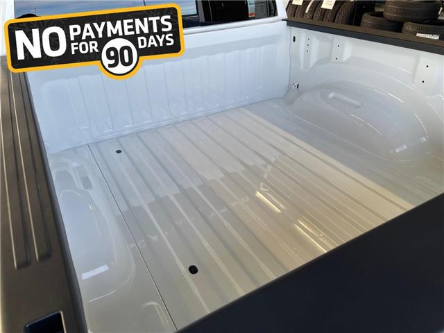 2026 RAM 1500 Sport (Stk: 30477) in Fort Macleod - Image 10 of 26