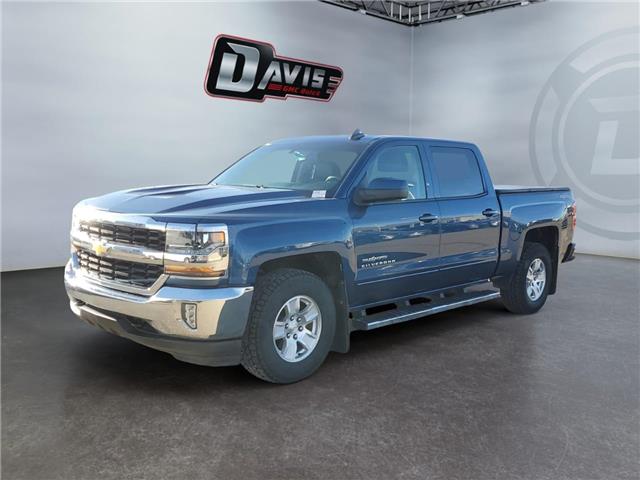 2017 Chevrolet Silverado 1500 1LT (Stk: 351595) in Medicine Hat - Image 1 of 15