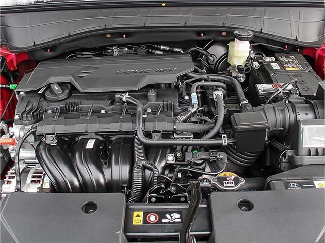 2026 Hyundai Kona 2.0L Essential (Stk: 261956) in Aurora - Image 6 of 23