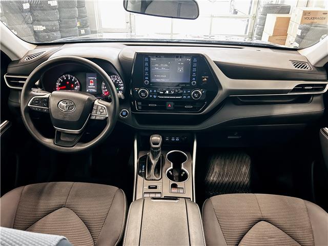 2022 Toyota Highlander LE (Stk: V3342) in Prince Albert - Image 3 of 11