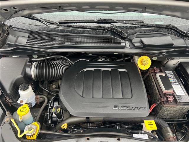 2019 Dodge Grand Caravan Crew (Stk: U6774) in Woodstock - Image 12 of 13
