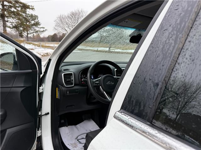 2020 Kia Sportage LX (Stk: 16020A) in Newmarket - Image 3 of 49