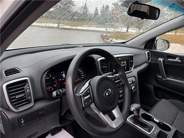 2020 Kia Sportage LX (Stk: 16020A) in Newmarket - Image 5 of 49