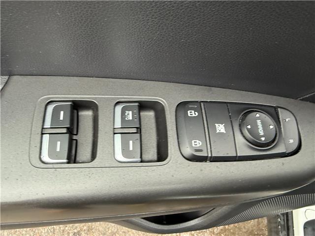 2020 Kia Sportage LX (Stk: 16020A) in Newmarket - Image 7 of 49