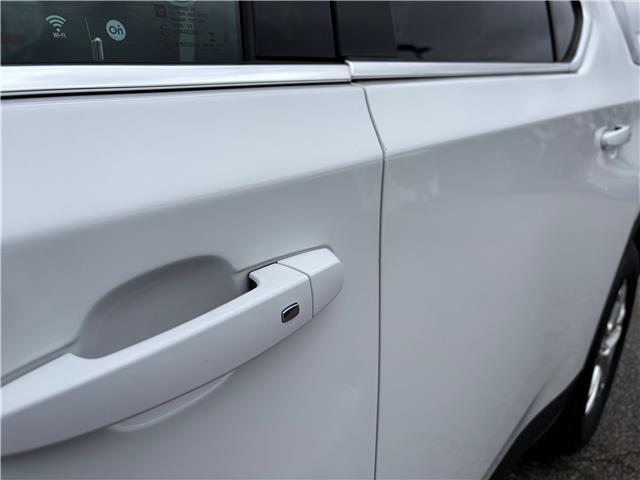 2019 Chevrolet Traverse LT (Stk: TK280063) in Caledonia - Image 12 of 55