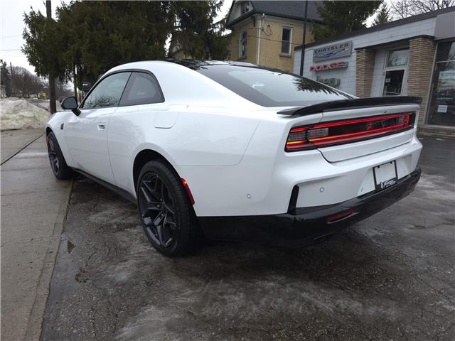 2026 Dodge Charger Scat Pack (Stk: 26022) in New Hamburg - Image 6 of 16