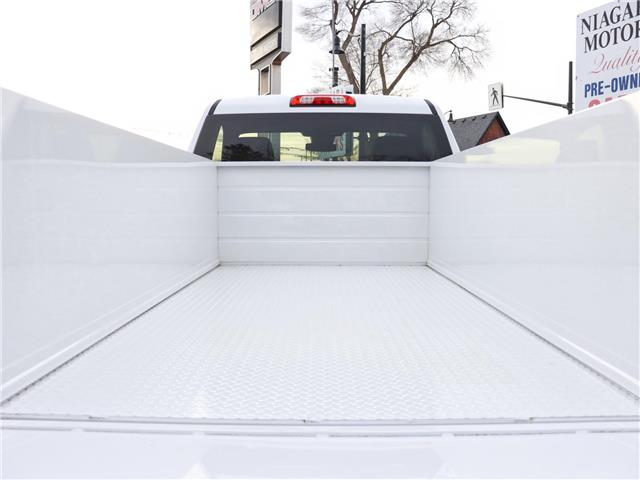 2024 GMC Sierra 3500HD Chassis Pro (Stk: 24T484) in Virgil - Image 17 of 25 2024 GMC Sierra 3500HD Chassis Pro (Stk: 24T484) in Virgil - Image 17 of 25