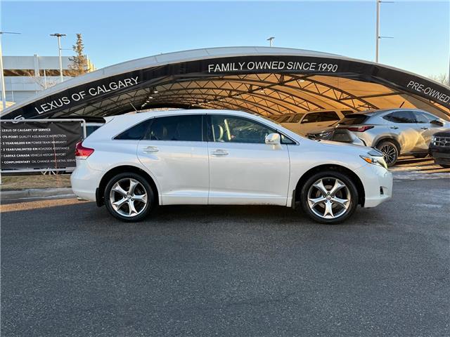 2013 Toyota Venza Base V6 (Stk: 260145B) in Calgary - Image 2 of 19