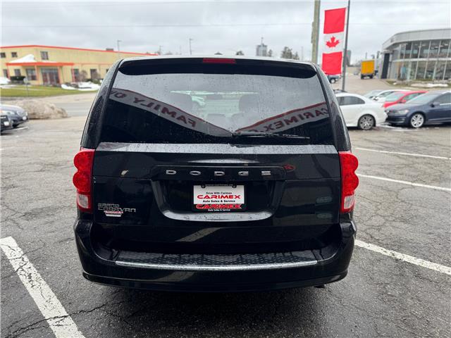 2016 Dodge Grand Caravan SE/SXT (Stk: 2510582) in Waterloo - Image 4 of 27