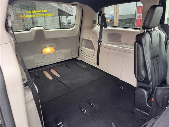 2016 Dodge Grand Caravan SE/SXT (Stk: 2510582) in Waterloo - Image 25 of 27