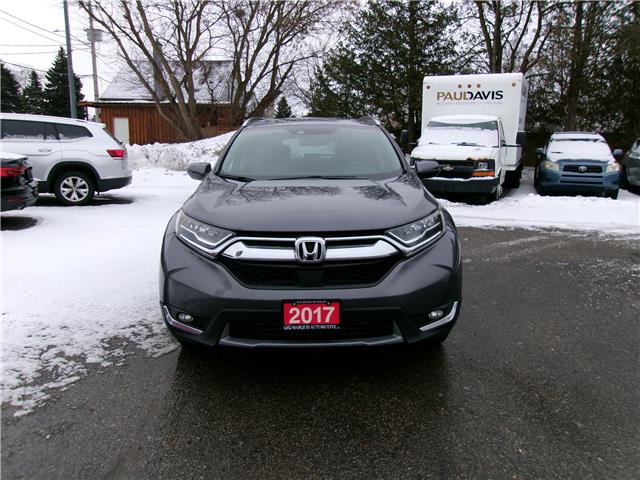 2017 Honda CR-V Touring in Kitchener - Image 9 of 29