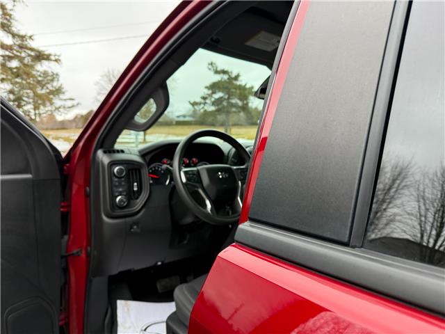 2022 Chevrolet Silverado 1500 LTD Custom Trail Boss (Stk: 45591A) in Newmarket - Image 3 of 50