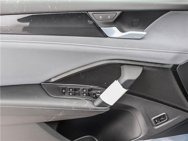 2026 Volkswagen Tiguan Comfortline R-Line Black Edition (Stk: HV687) in Walkerton - Image 8 of 23